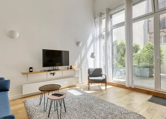 Cute&Bright Studio in a Courtyard-Montmartre(5)