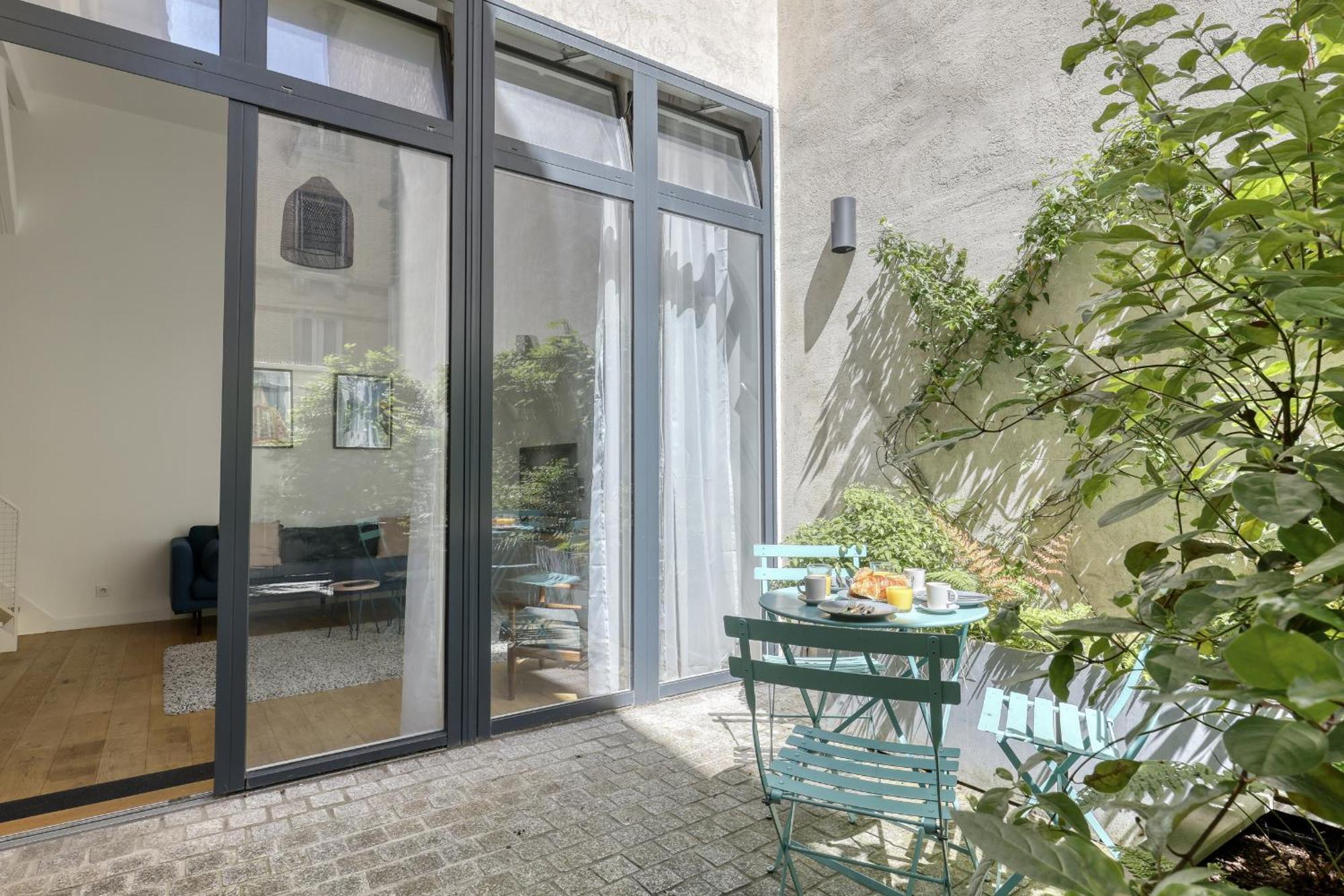 Cute&bright In A Courtyard-montmartre * Parigi