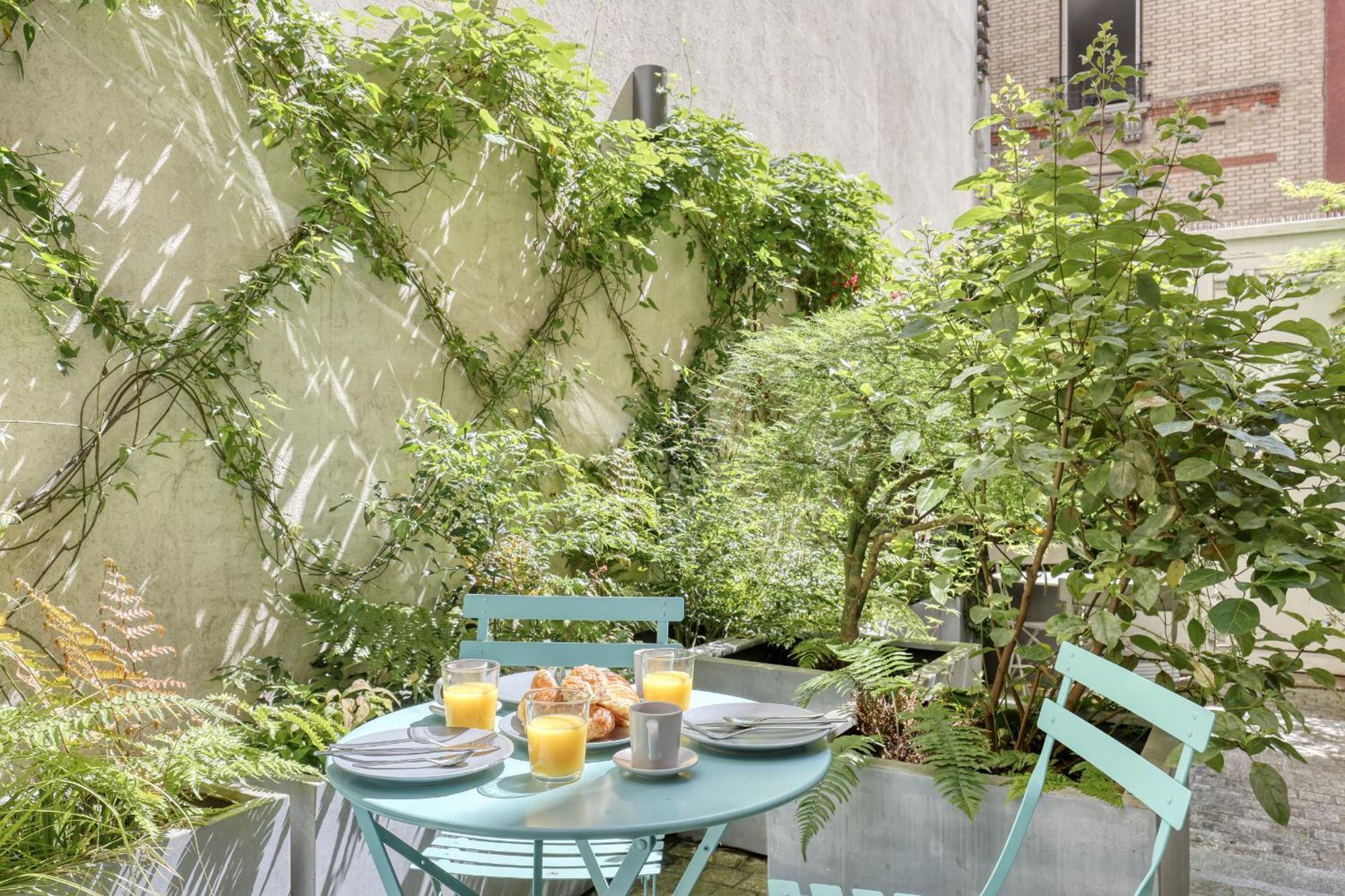 Cute&bright In A Courtyard-montmartre * Parigi